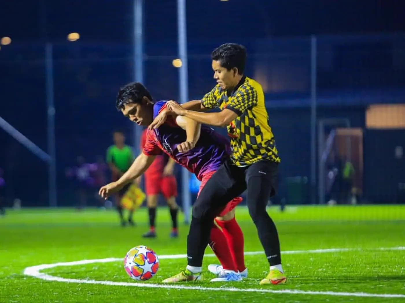 A heavy challenge that stays on its feet at ArmourX Sports